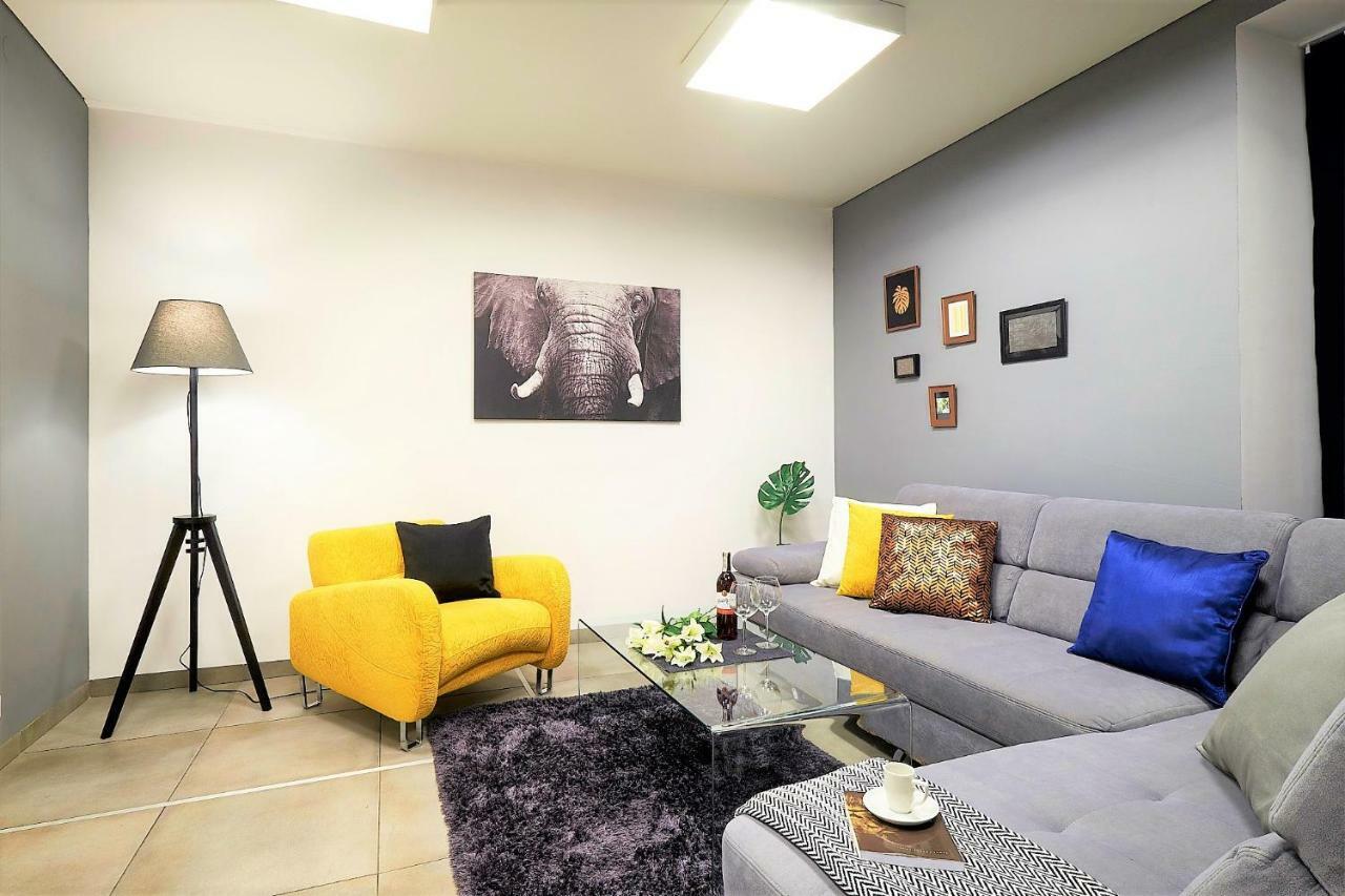 Xavier Boutique Apartment Warsaw Exterior photo